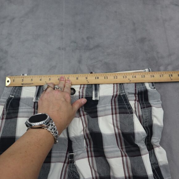 American Eagle Shorts Mens 30 Black Check Plaid Longer Length Uniform Preppy - Picture 4 of 15